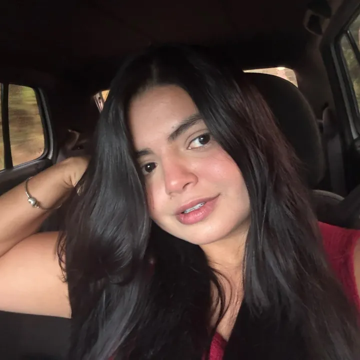 Larissa Oliveira 🦋