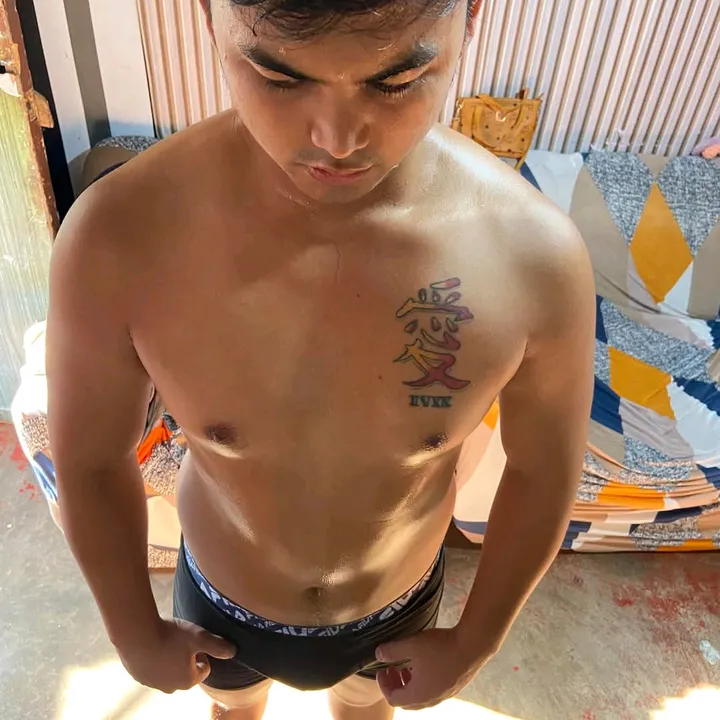AJ💥
