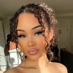 Spanish Doll🌴🥥