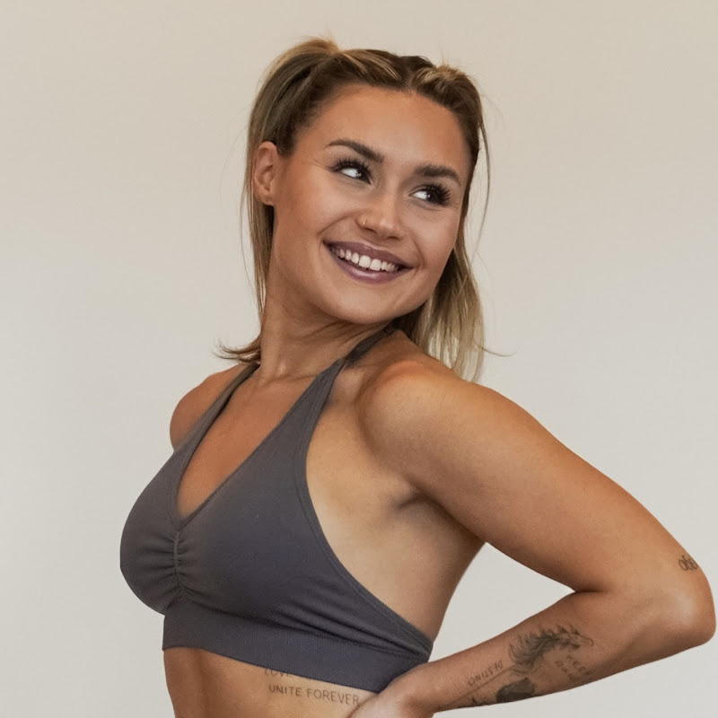 Get in Shape with Stephi