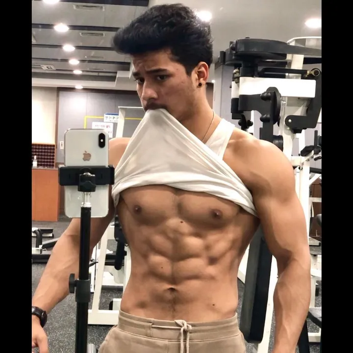@Handsomeashim123