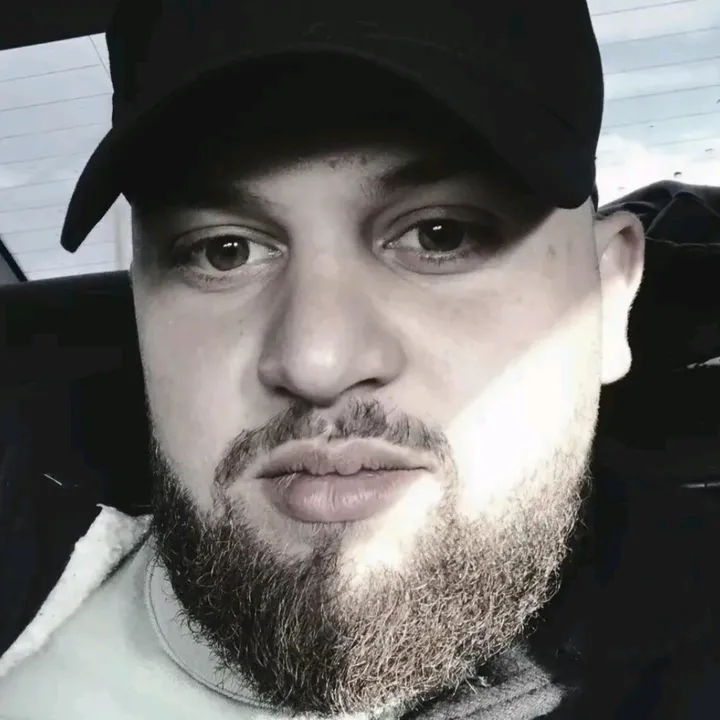 ℜ𝔞𝔷𝔳𝔞𝔫 🩶𝔡𝔪𝔰