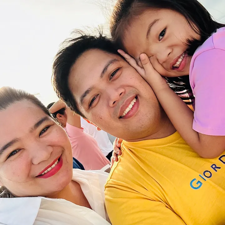 mommy_dhel