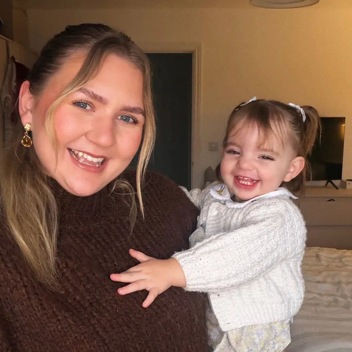 Leah Rayner | First Time Mummy