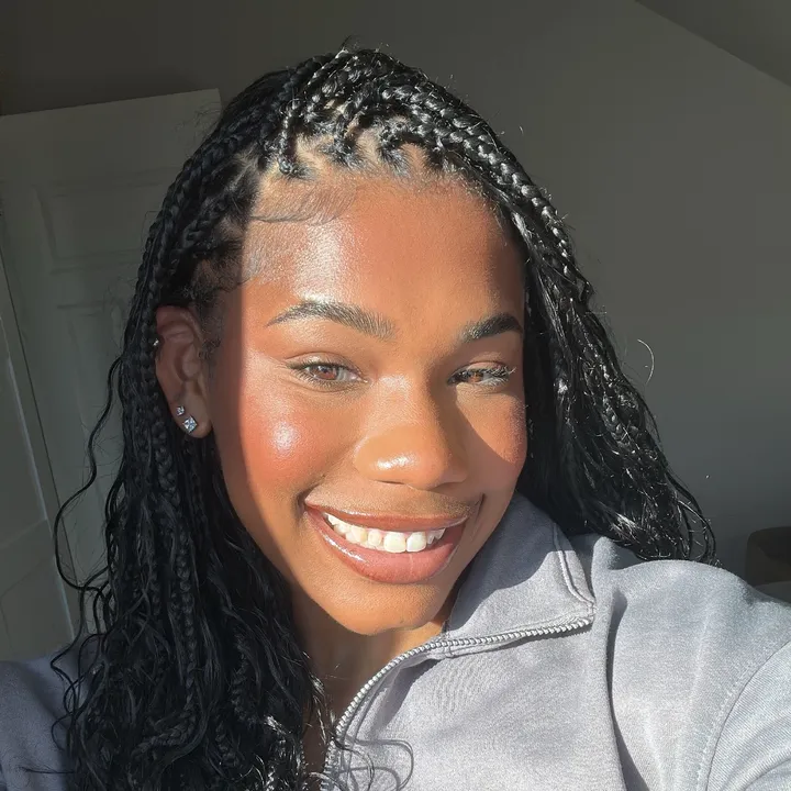 Leyah Hall-Robinson