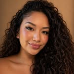 Marie Floyd • Lifestyle Content Creator
