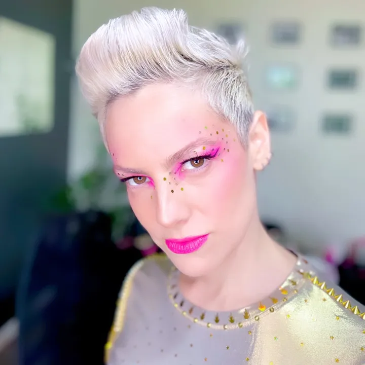 Isa Fernández 🏳️‍🌈