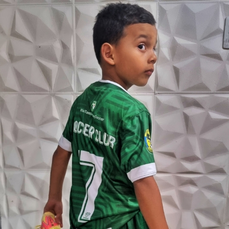 Esteban Futbolero