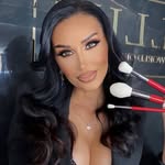 Miana | Make-up Artist, Brow Artist & Trainer Oradea