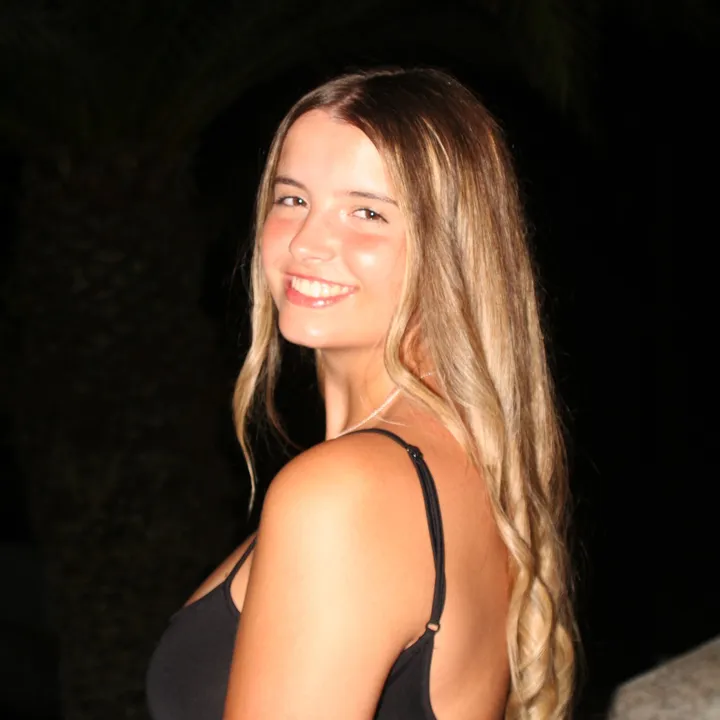 rafaela moreira☆