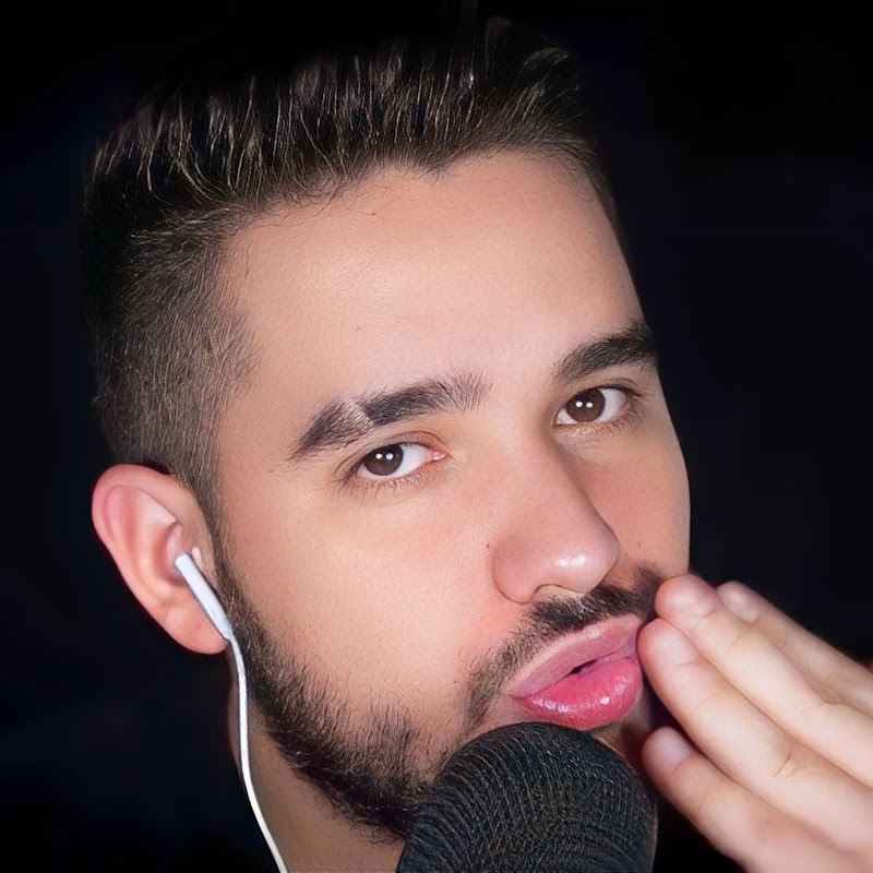 Santi ASMR