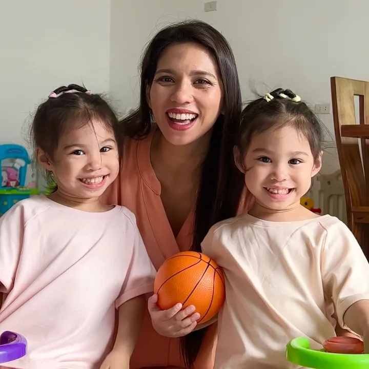 Dr.Farah,Ariana & Rosha