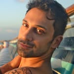 Yoga com Luccas Vallent