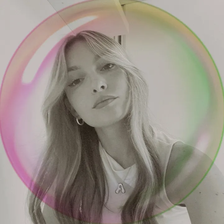 Andrea 🧸