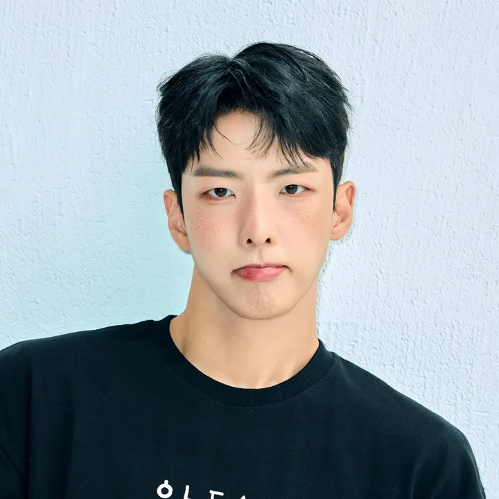 아스터🎸ASTER🎖️アスター