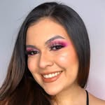 Vicky •Makeup artist