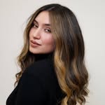 Laura Cristina R