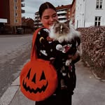 Charlotte ❤︎  Halloween • Nostalgia • Horror