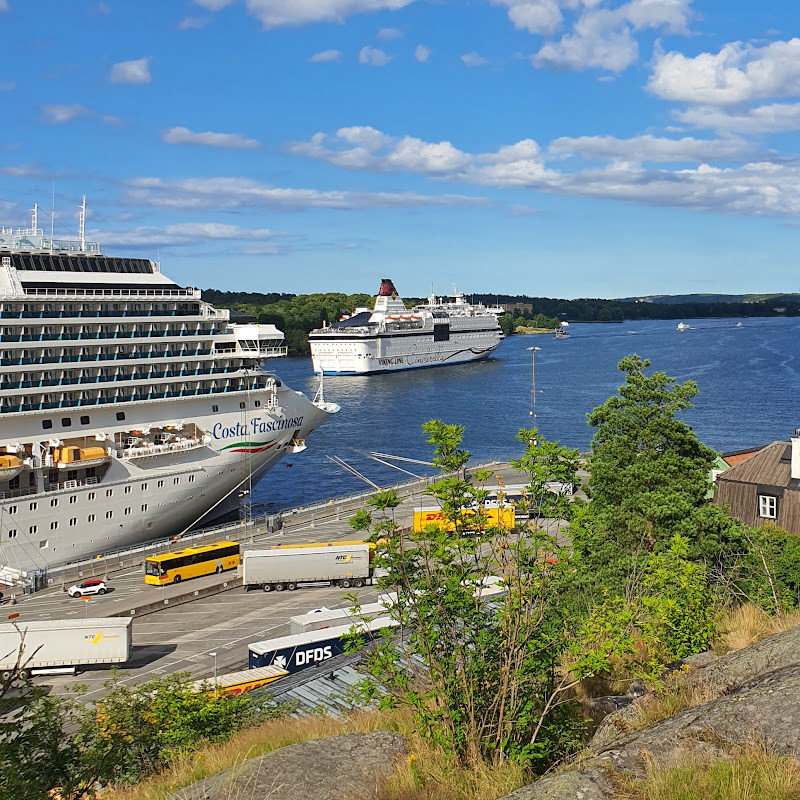 Travel Stories by EMHussain