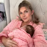 Helena - girl mum 🩰