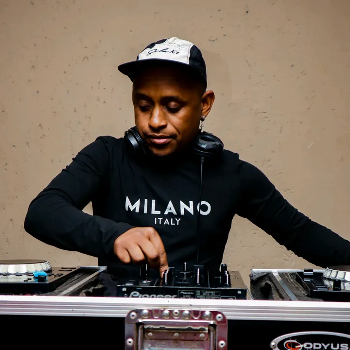Dj Swizzy