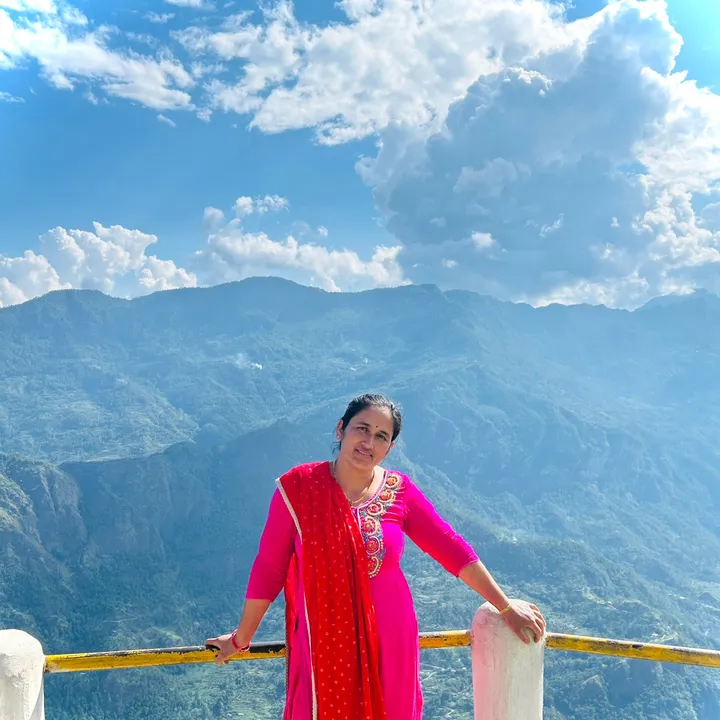 laxmi ghimire