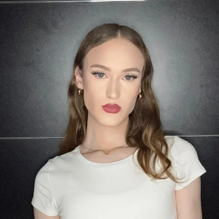 VALENTINA✧