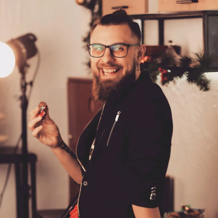 Сергей Никонов