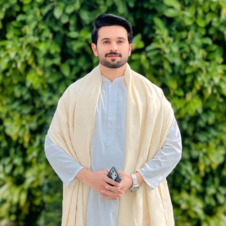Faisal Abbas 🌍