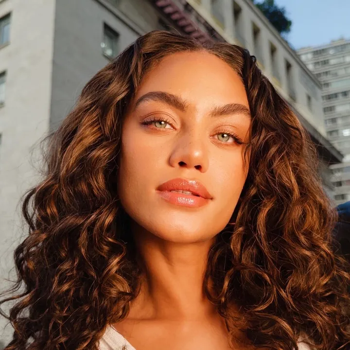 Bia Reis