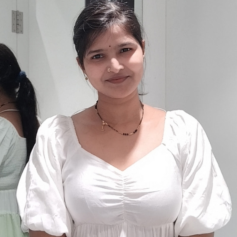 Divya The Beauty girl