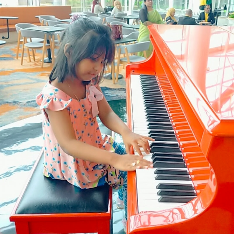Inaaya's Vlog