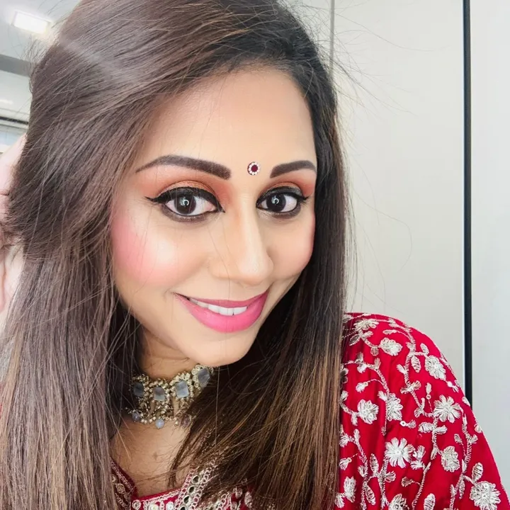 RadhaPrada_Beauty