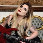 Isa Nielsen | Metal Guitarist