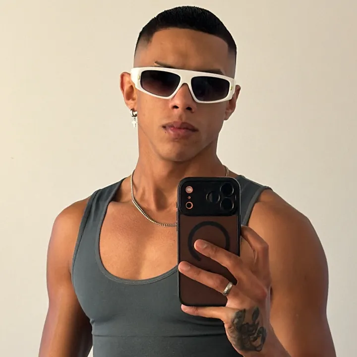 Alex-Oficial