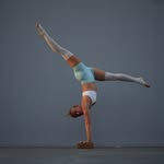 NASTYA FILIPCHUK | calisthenics coach