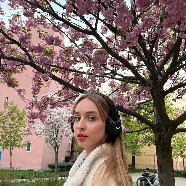 Лера ЧЕБОЛЕВНА