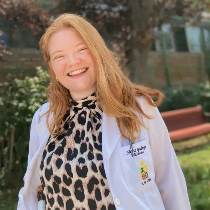 Dra. Flavia | Dermatóloga 🔎💐