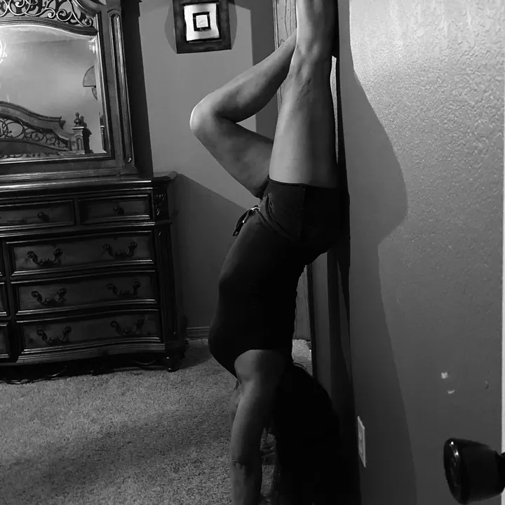 grey_street_jess