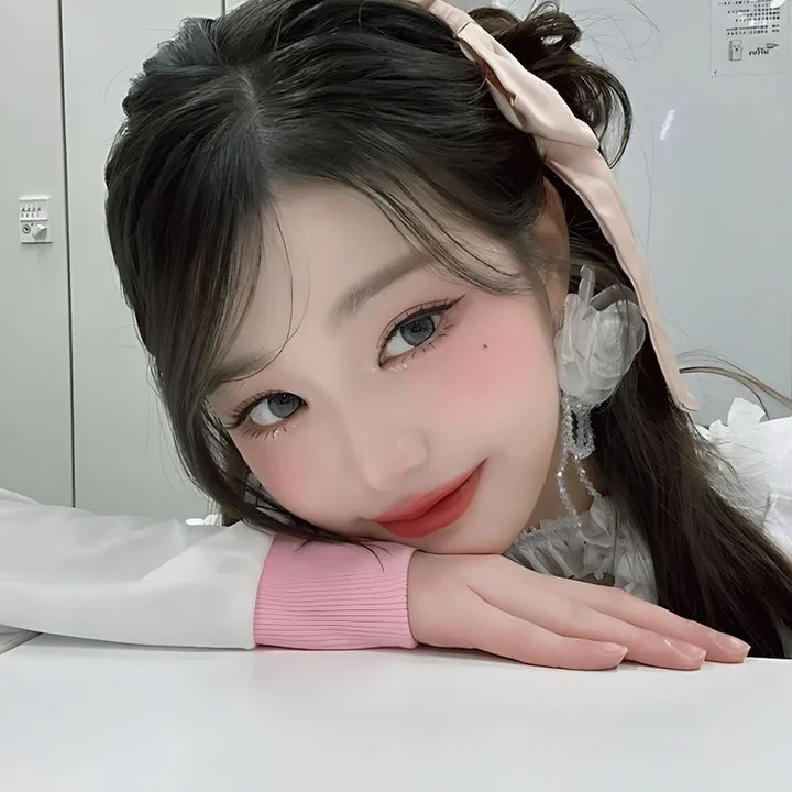 — 𝓢𝓞𝓡𝓐 🎀