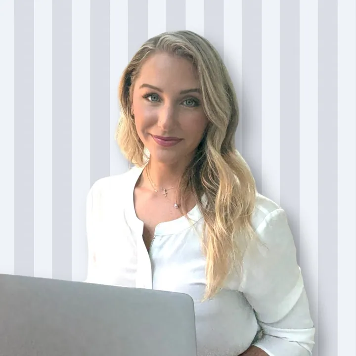Ellen | The Simple Agent