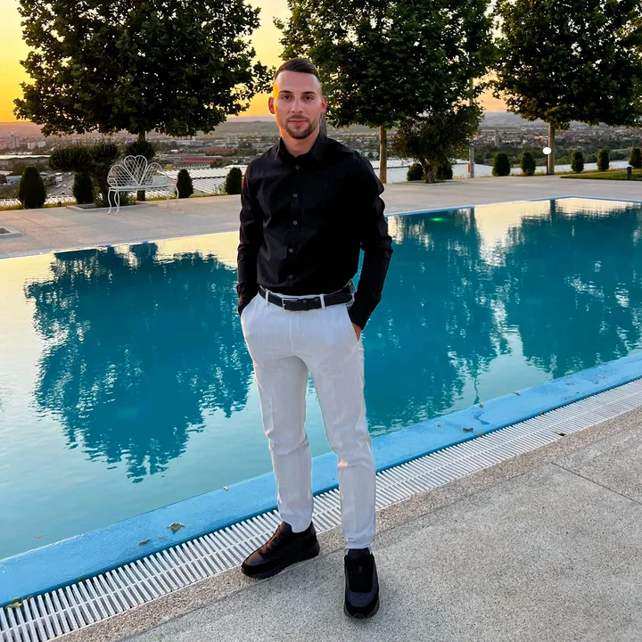 ADX🥷