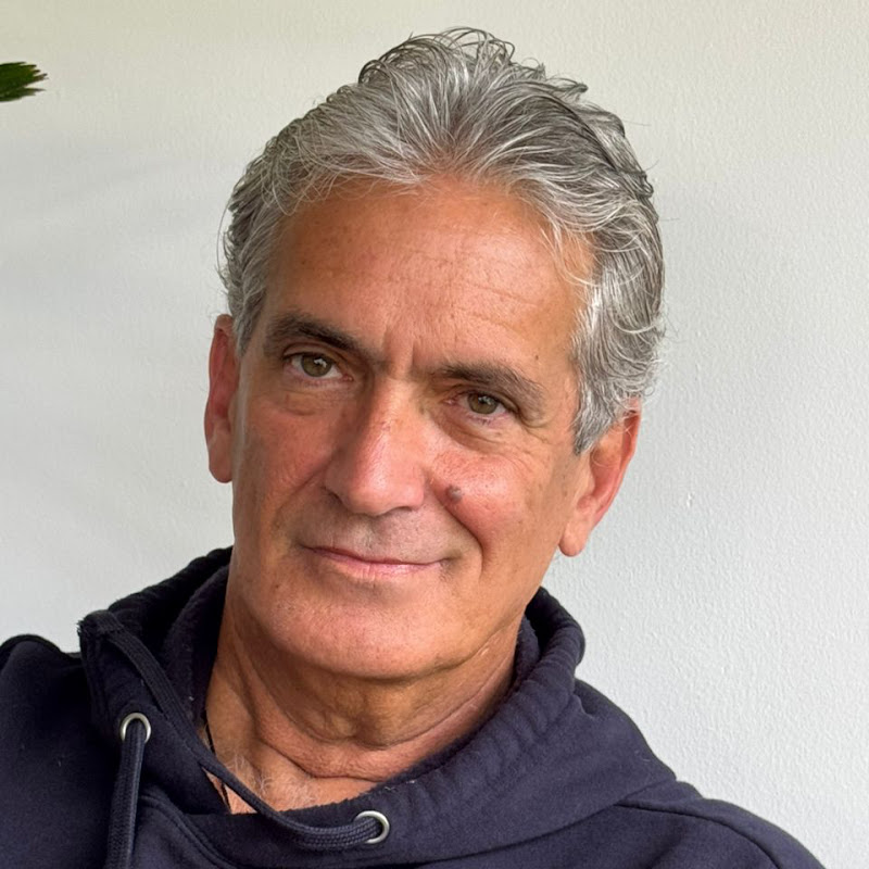 Julio González ADICCIONES