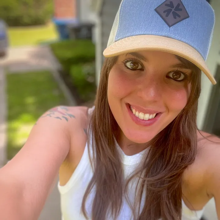 Rosalie 🧡🤍🩷