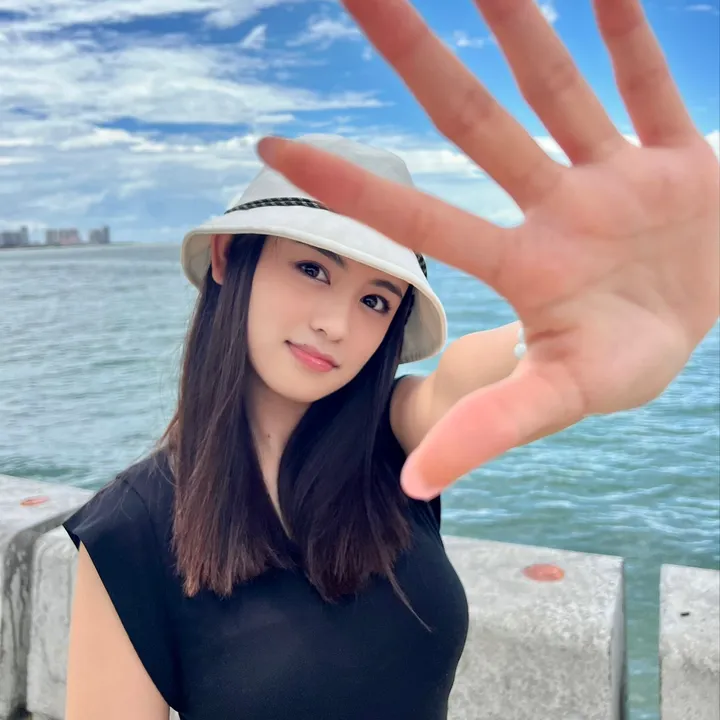 Debby Shinta