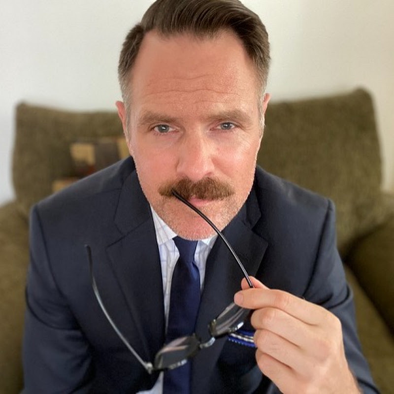 Living in WeHo & Beverly Hills | Erik Brown