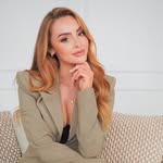 Emily Mawdsley • Acne Specialist & Holistic Coach