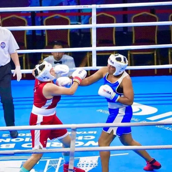 Championne C'est la vie Lisa