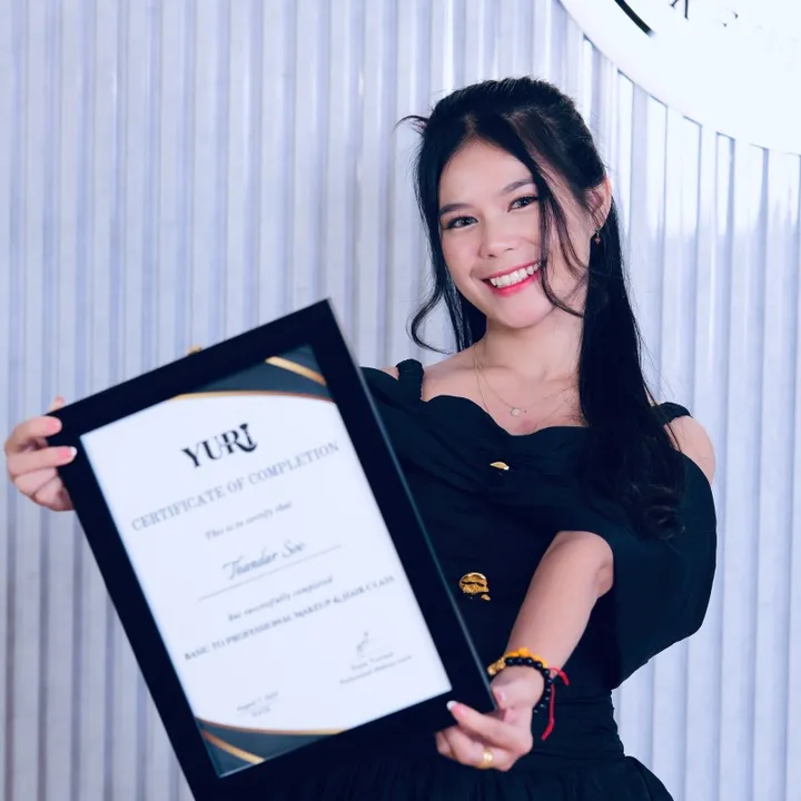 💄Thandar Soe💄(Make up&Hair)