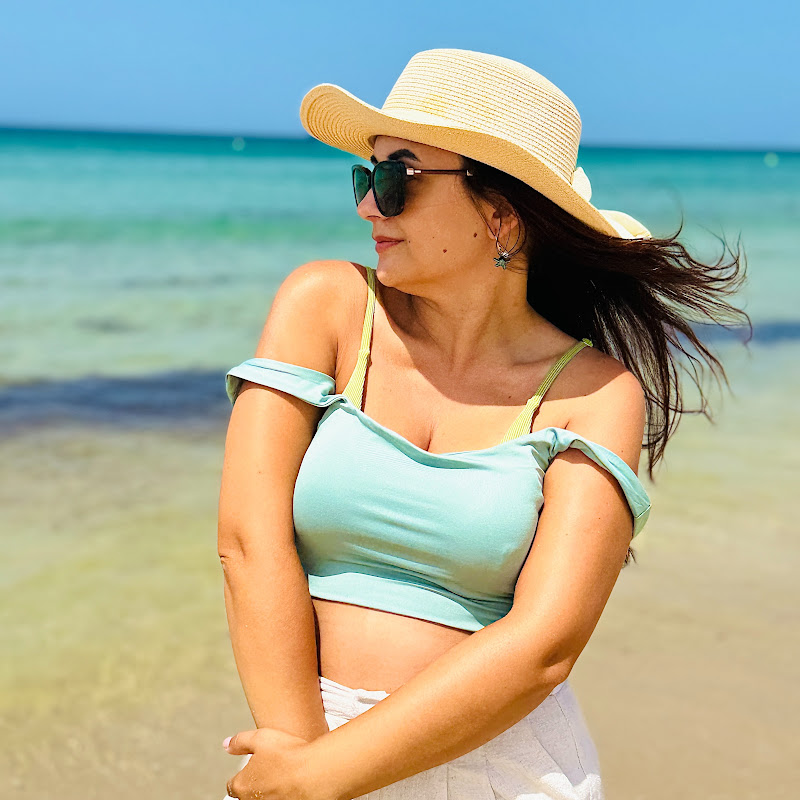 Alona Travel 